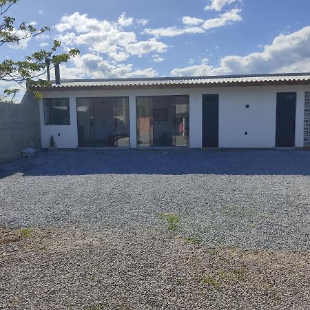 Вилла Casas Do Manezinho Com Piscina Гуарда-ду-Эмбау Экстерьер фото